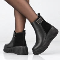 Leather platform ankle boots Filippo DBT7268/26 BK black