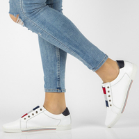 Leather shoes Filippo DP2155/21 WH white