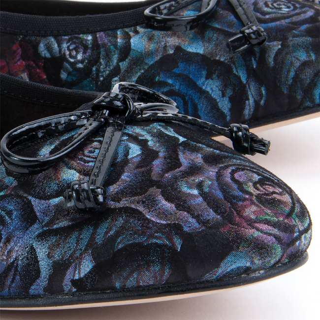 Baleriny Caprice 9-22102-20 030 BLK Flower Mul