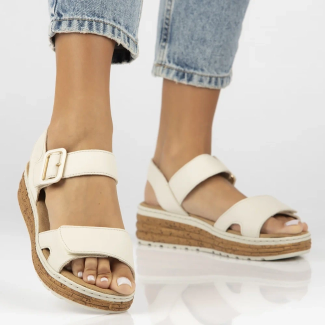 Sandals Rieker 62760-60 beige