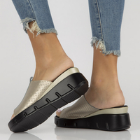 Leather flip-flops Filippo DK3594/22 GO gold