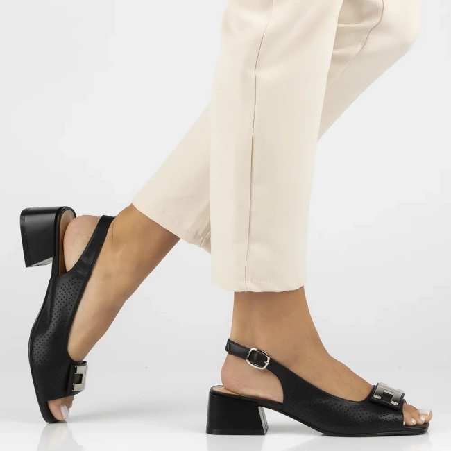 Leather sandals Filippo DS6986/25 BK black