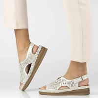 Leather sandals Maciejka L4494-35/00-1 silver