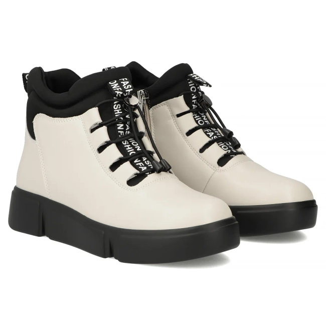 Leather ankle boots Filippo DBT6532/25 BE beige