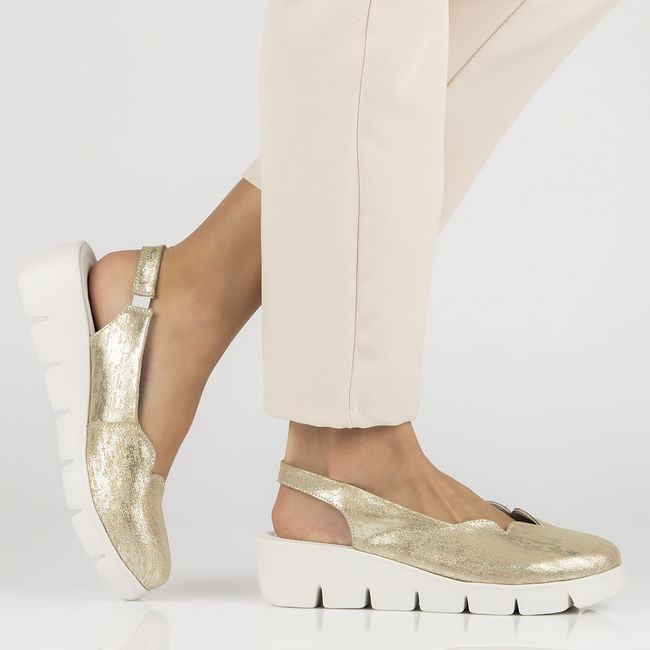 Leather shoes DP4558/23 GO gold