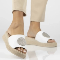 Leather flip-flops Filippo DK6987/25 WH white