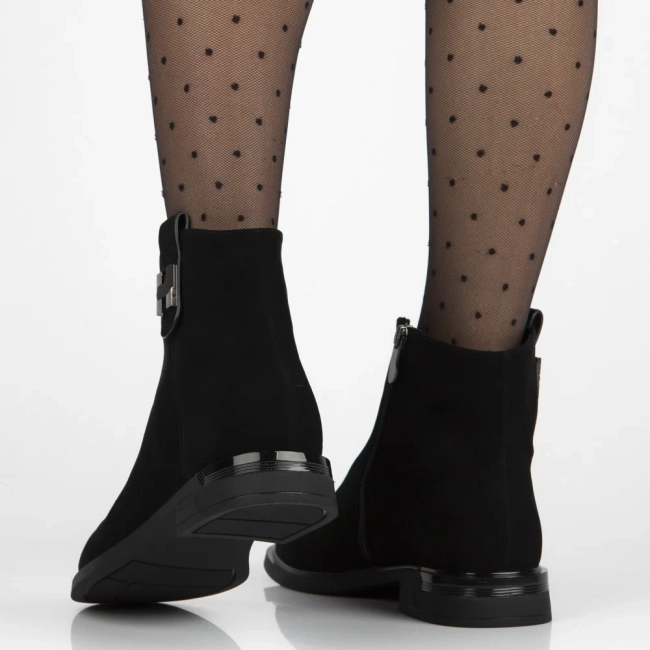 Leather ankle boots Filippo DBT7379/25 BK black