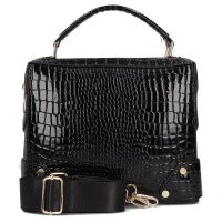 Czarna torebka kuferek black chic