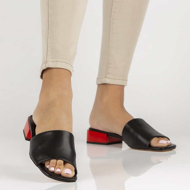 Leather slippers Filippo DK3721/22 BK black