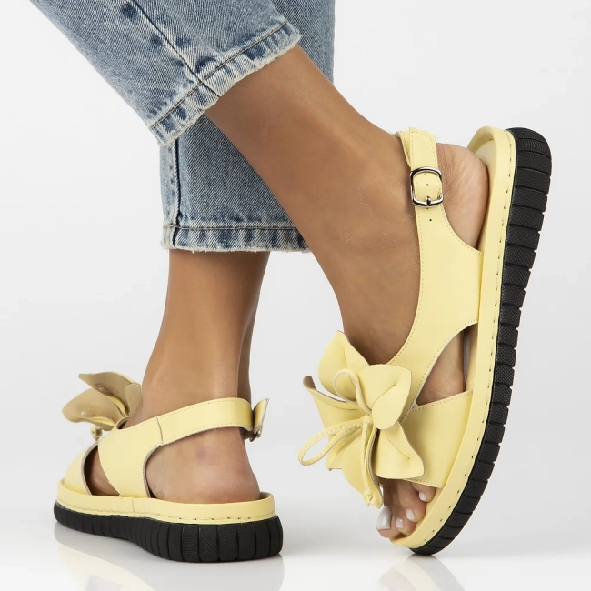 Leather sandals Filippo DS6965/25 YL yellow