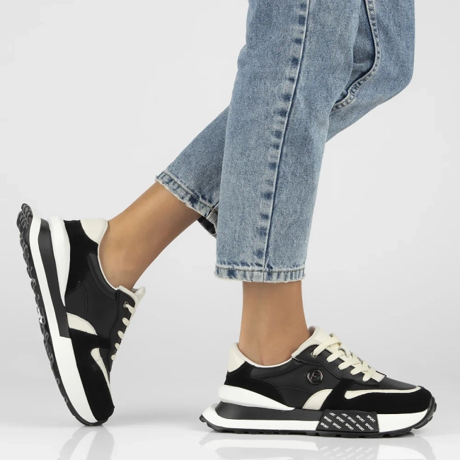 Skórzane sneakersy Filippo DP6447/24 BK czarne