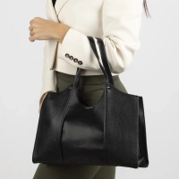 Black shopper bag noir office