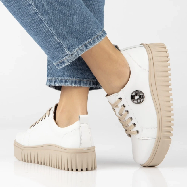 Skórzane sneakersy Filippo DP8271/26 WH BE białe