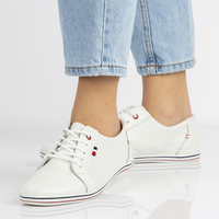 Leather shoes Filippo DP009/21 WH white