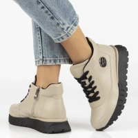 Leather ankle boots Filippo DBT7145/25 BE beige