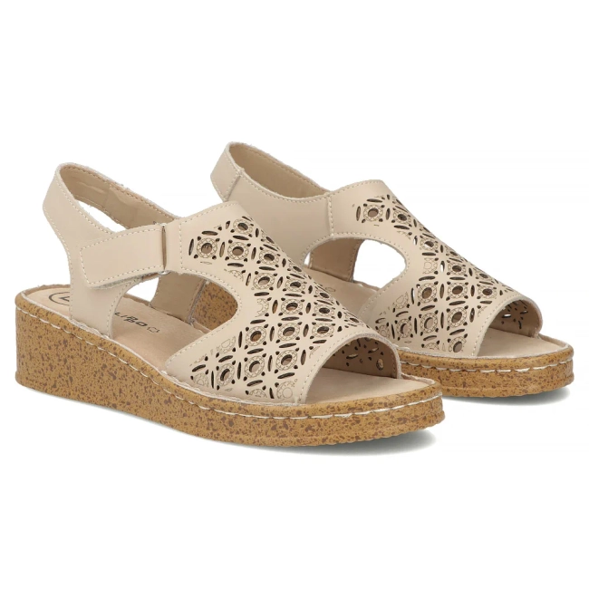 Leather sandals Filippo DS7642/26 BE beige