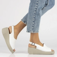 Leather sandals Artiker 54C0786 white