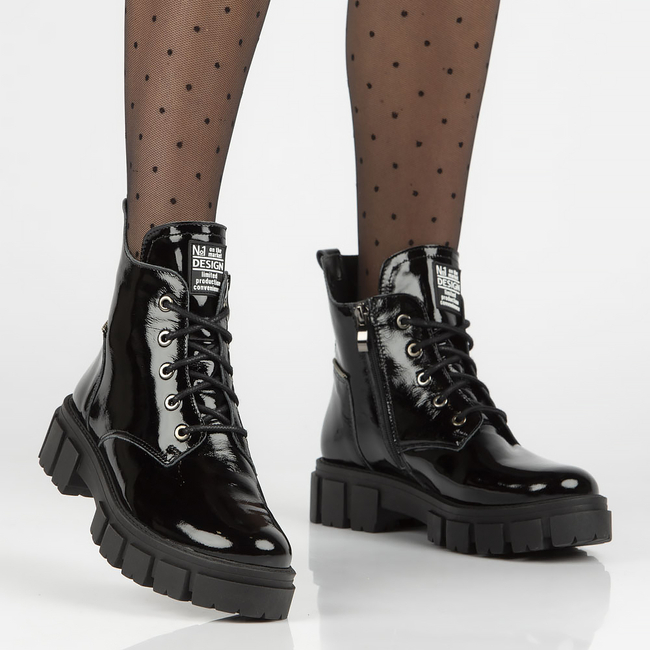 Leather boots Filippo 572 black lacquered