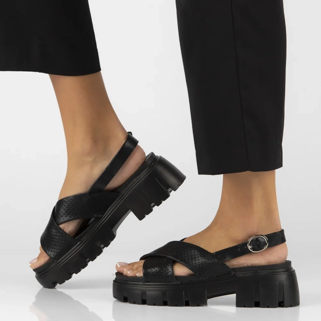 Leather sandals Filippo DS6059/24 BK black