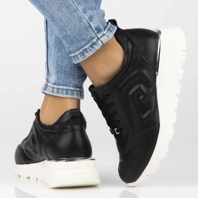 Leather sneakers Filippo DP6849/25 BK black