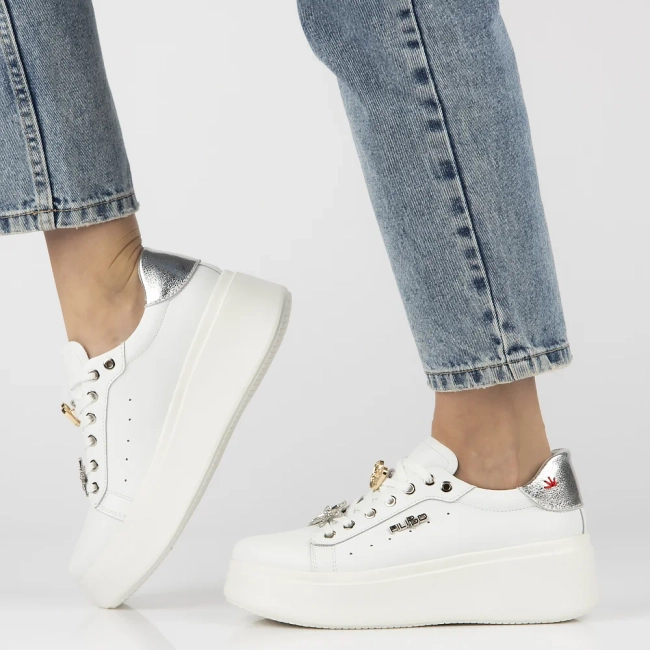 Leather sneakers Filippo DP6790/25 WH white