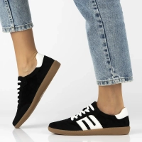 Leather sneakers Filippo DP7492/25 BK black