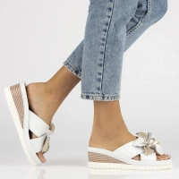 Leather slippers Artiker 54C0537 white