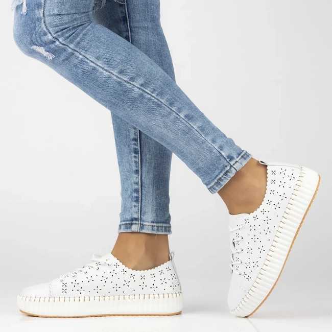 Leather shoes Filippo DP6761/25 WH white