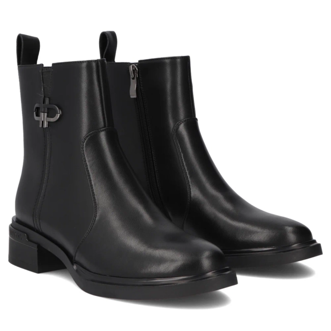 Leather ankle boots Filippo DBT7341/25 BK black