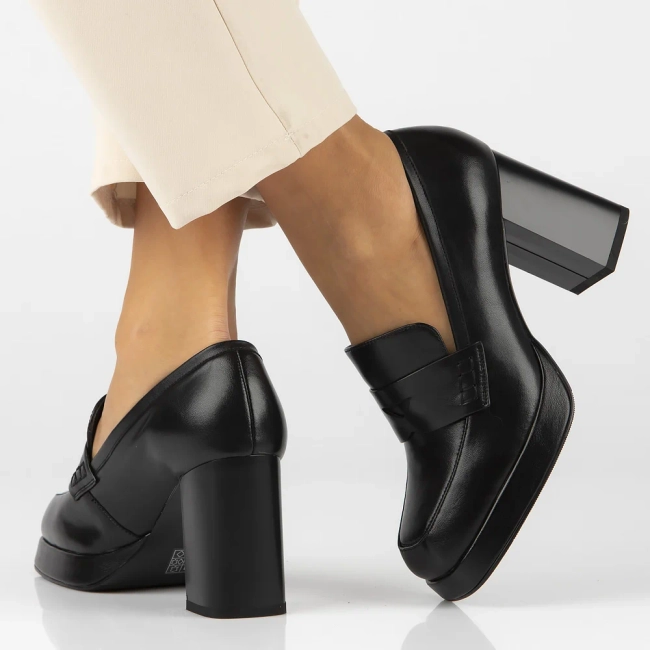 Leather shoes Filippo DP6172/24 BK black