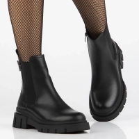 Leather ankle boots Filippo DBT6559/24 BK black