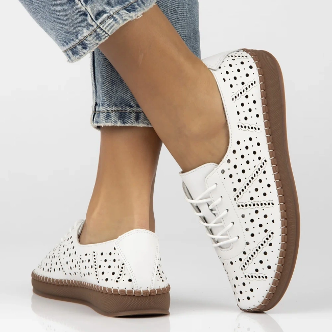 Leather shoes Filippo DP6830/25 WH white