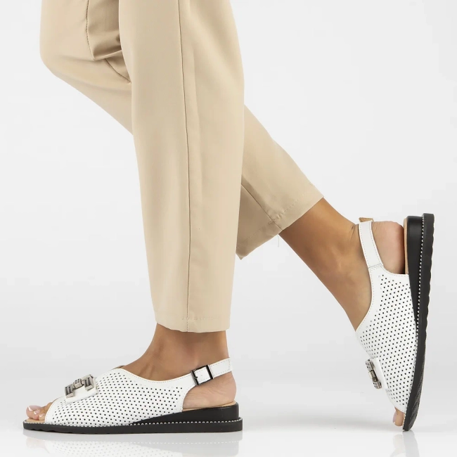 Leather sandals Filippo DS6032/25 WH white