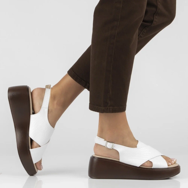 Leather sandals Filippo DS7584/26 WH white