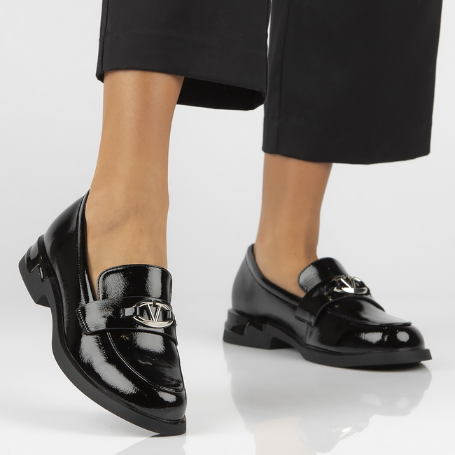 Skórzane lordsy Filippo DP7071/25 BK czarne