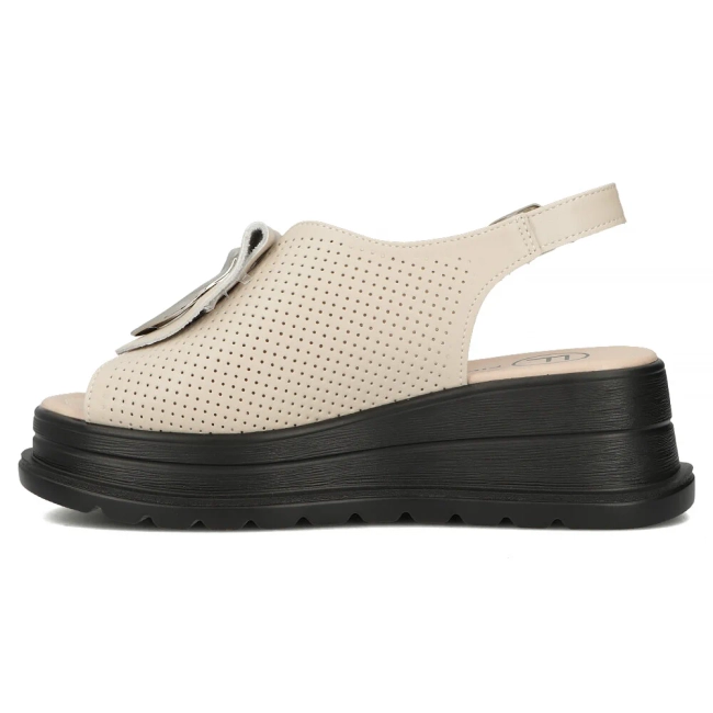 Leather sandals Filippo DS6756/25 BE beige