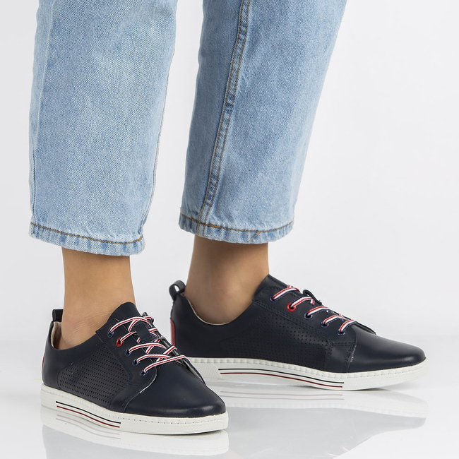 Skórzane półbuty Filippo DP008/20 NV granatowe