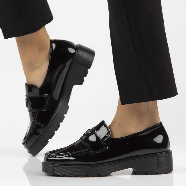 Leather shoes Filippo DP3930/22 BK black