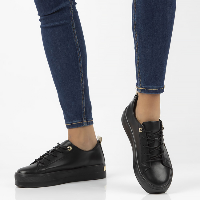 Leather shoes FILIPPO DP3533/22 BK black