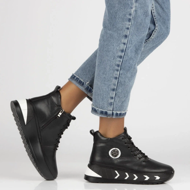 Leather ankle boots DBT4214/24 BK WH black