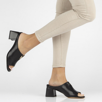 Leather flip-flops Filippo DK3728/22 BK black