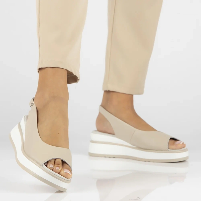Leather sandals Filippo DS6153/24 BE beige