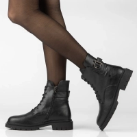 Leather ankle boots Filippo DBT8018/26 BK black