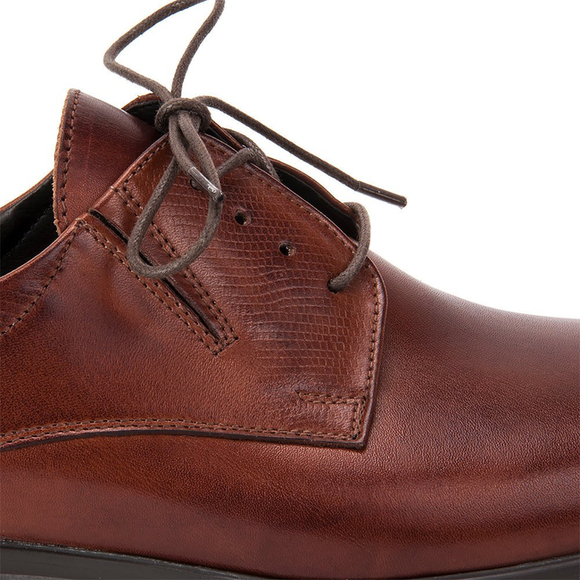 Shoes Tapi B-5883/P4-179-3243-105 Brown