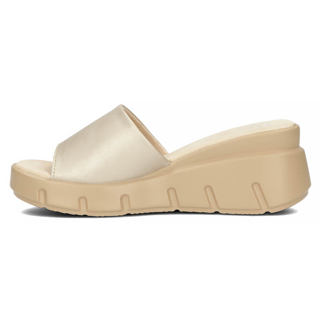 Leather flip-flops Filippo DK4454/23 GO gold