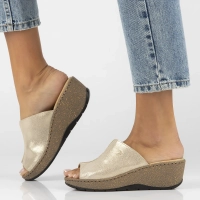 Skórzane klapki Filippo DK6251/24 GO złote