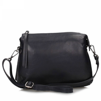 Handbag Toscanio Leather Messenger Bag A89 black