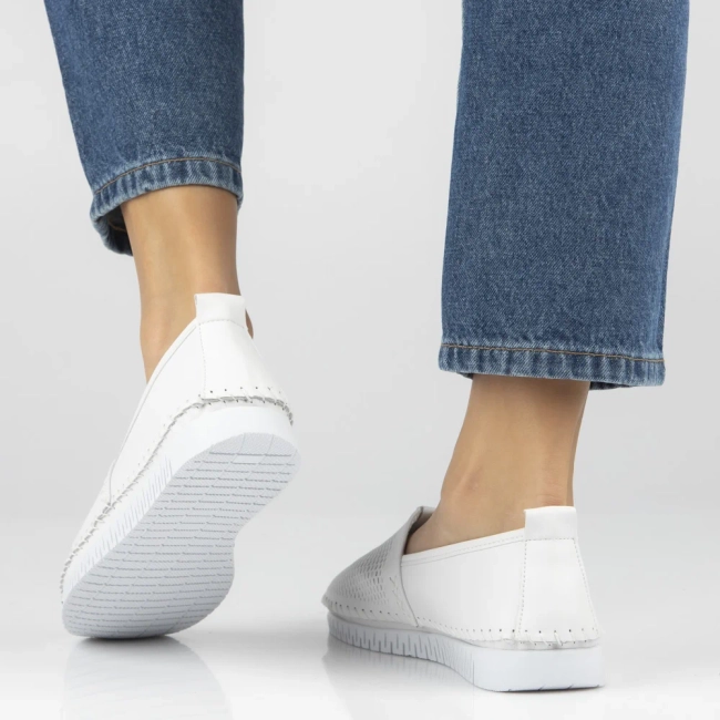 Leather shoes Filippo DP7667/26 WH white