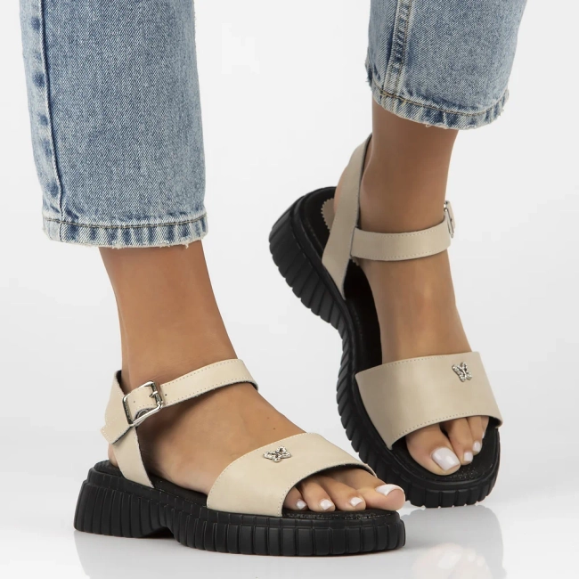 Skórzane sandały Filippo DS6811/25 BE beżowe