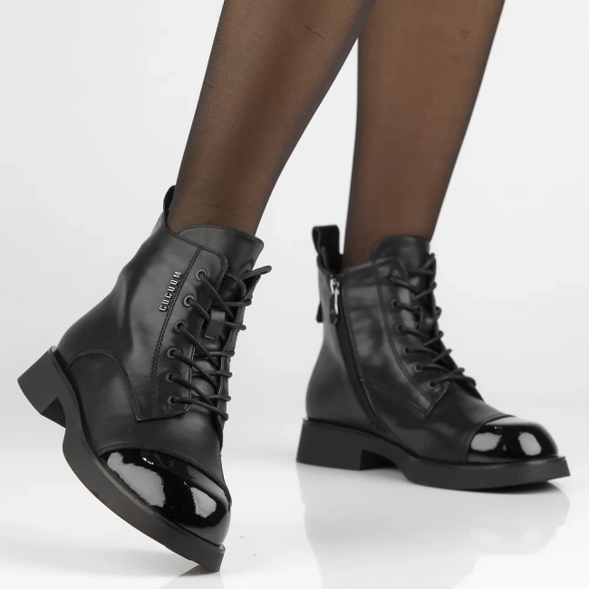 Leather ankle boots Filippo DBT6596/24 BK black